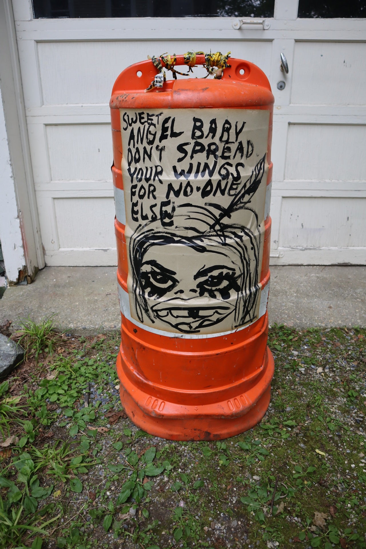 DOUBLE-STACKED TRAFFIC BARREL