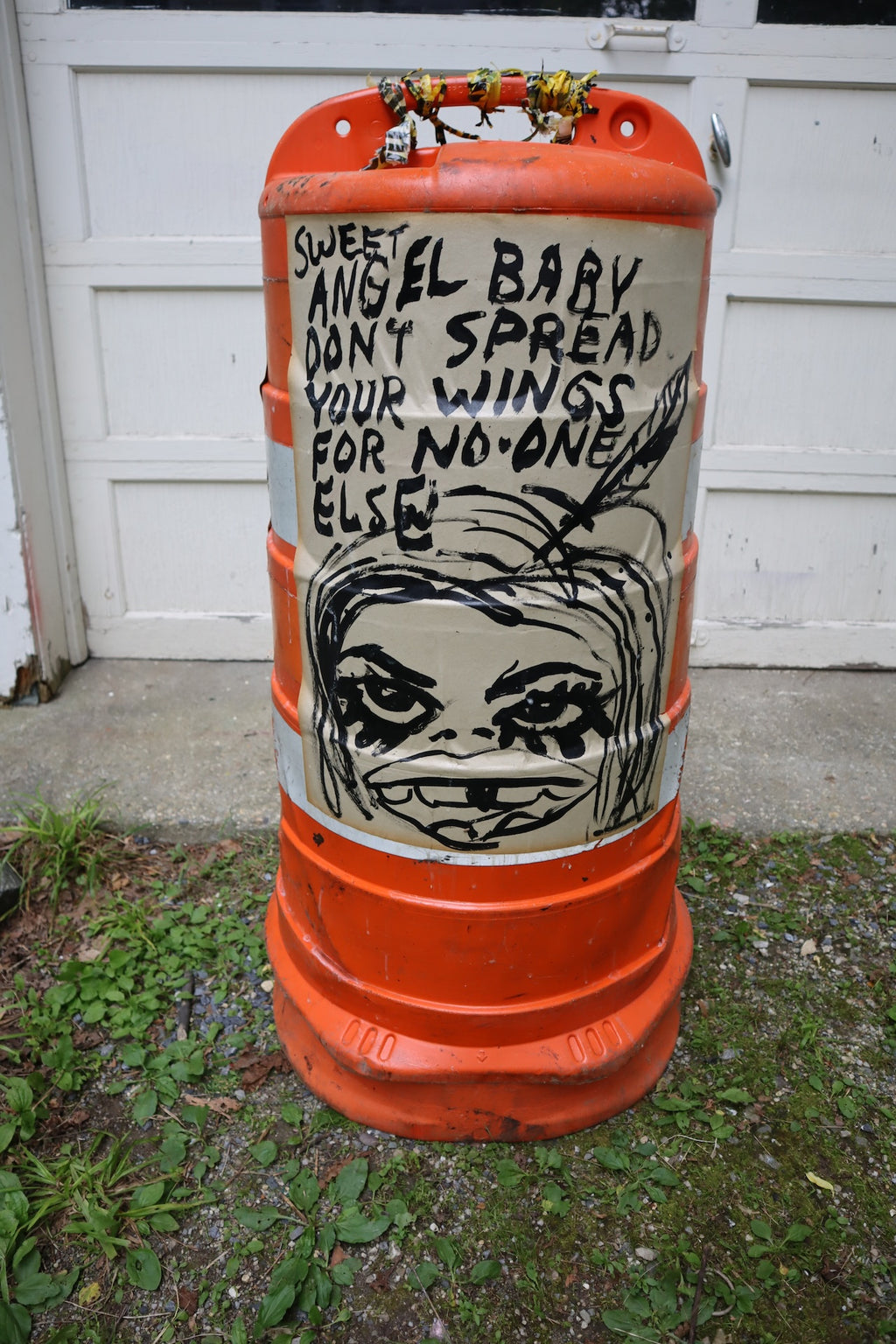 DOUBLE-STACKED TRAFFIC BARREL